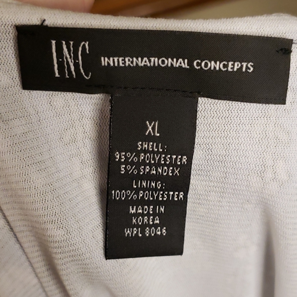 INC sleeveless Dress, Knee Length, gorgeous patten - Picture 8 of 9
